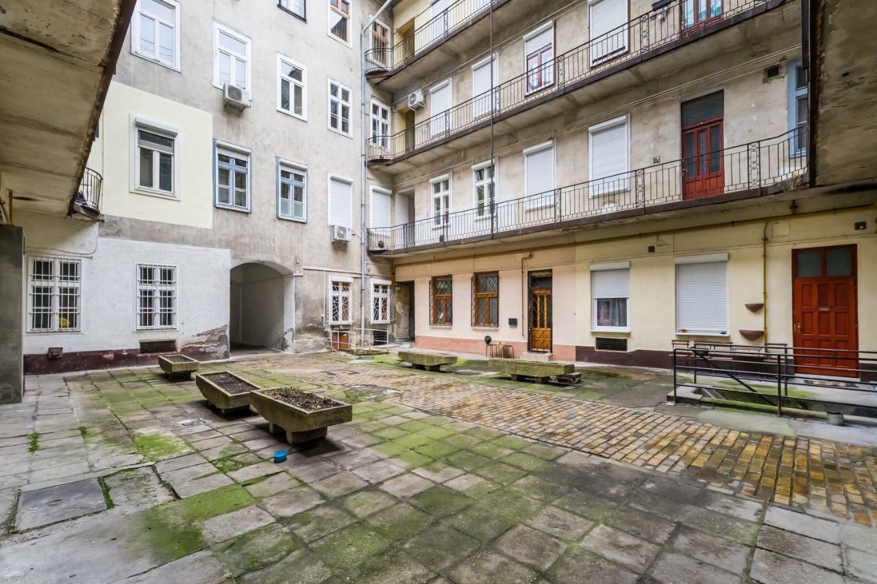 BpR BRIGHT Sapphire Apartment Budapest Extérieur photo